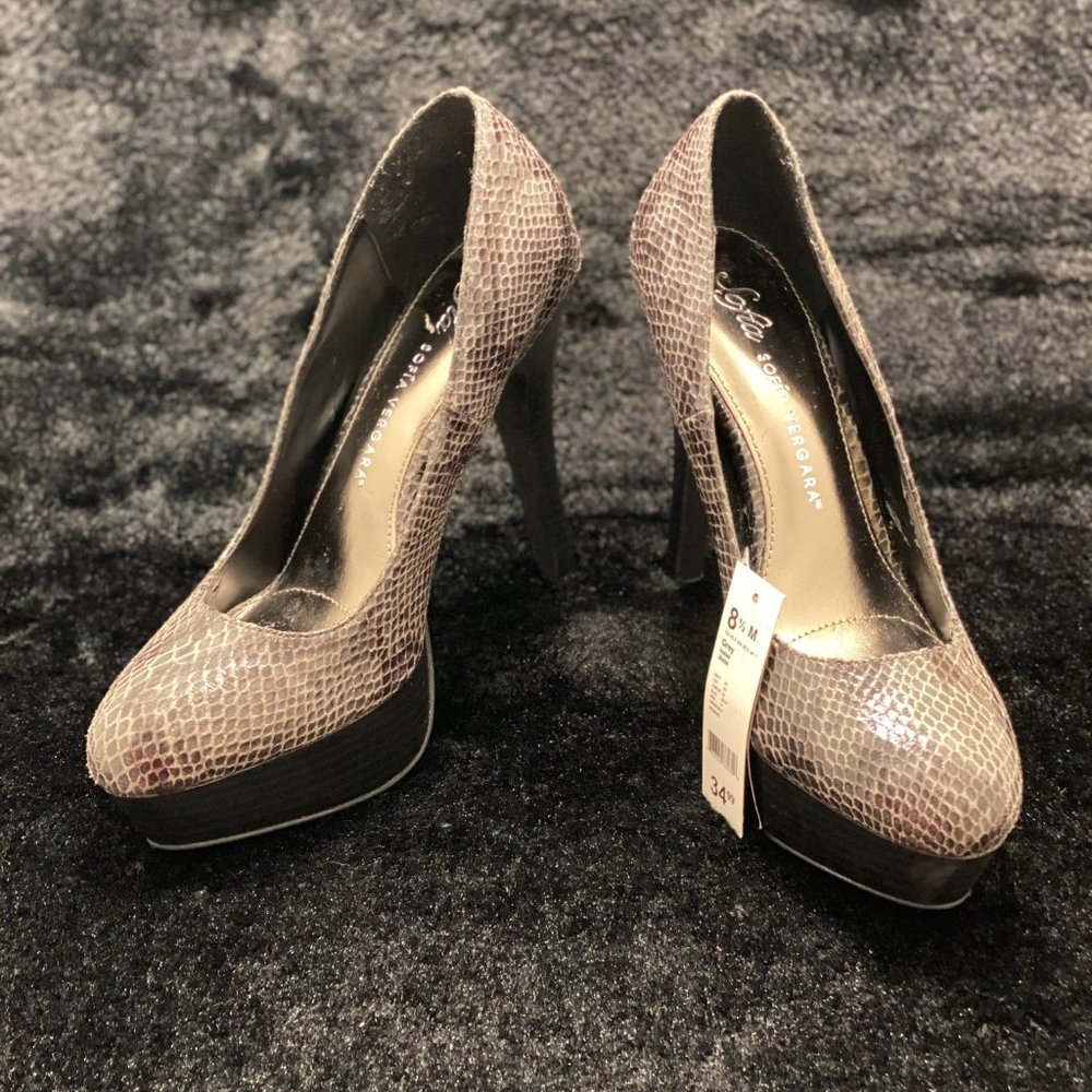 Snake Print Shoes  S: 8 1/2